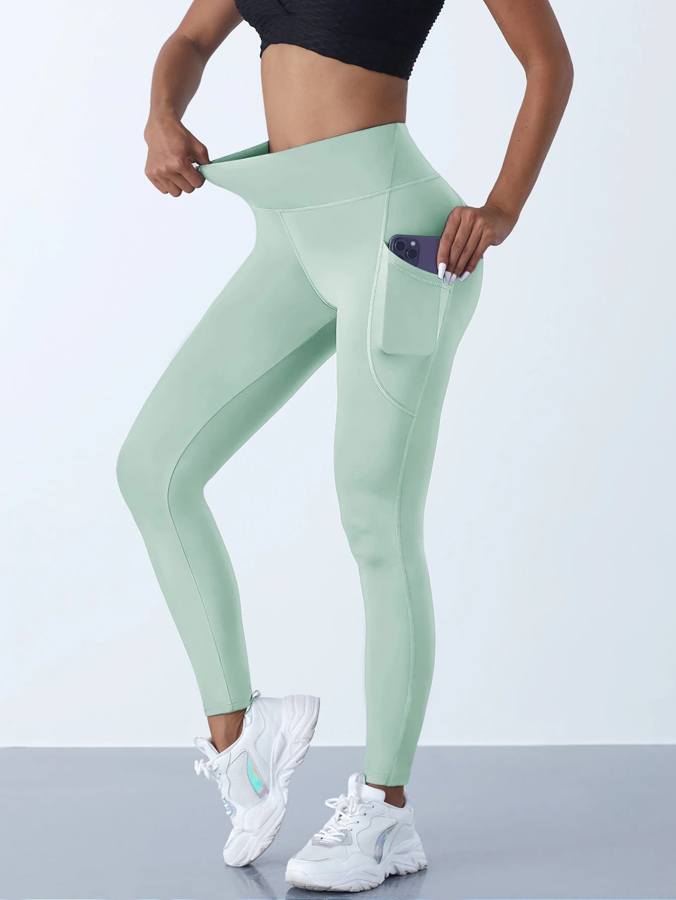 High-Waist Stretch Fitness Leggings with Pockets