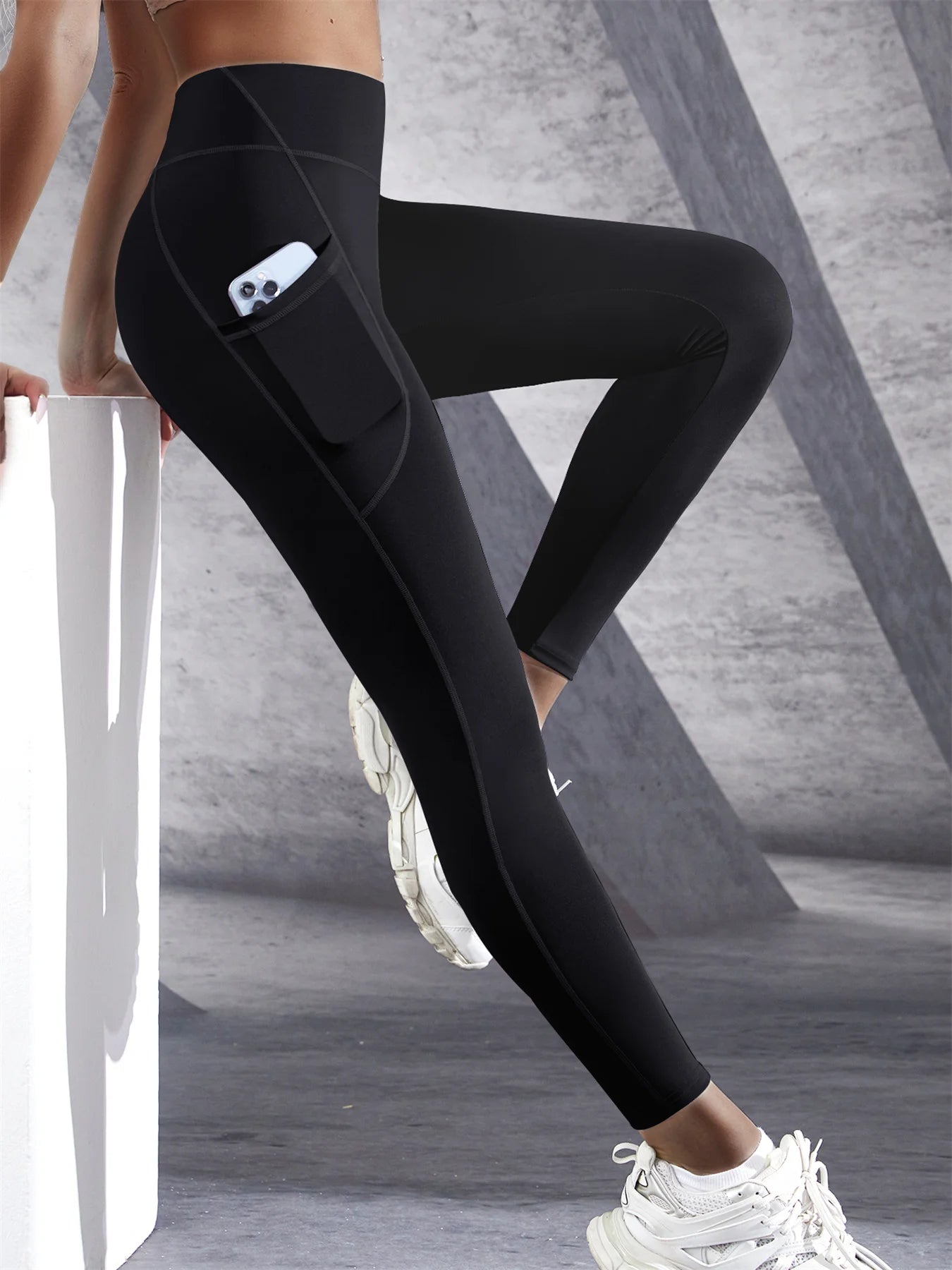 High-Waist Stretch Fitness Leggings with Pockets