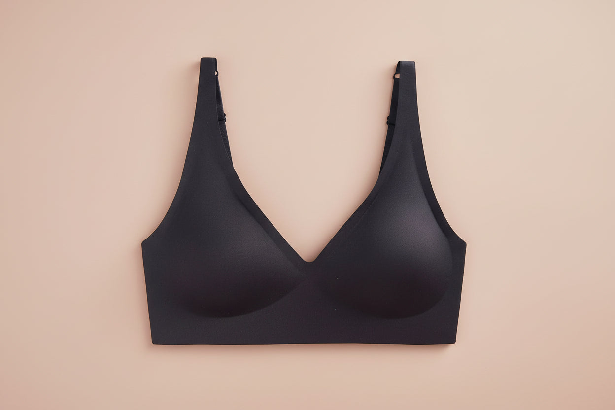 Seamless Wire-Free Bra – Padded, Push-Up & Adjustable